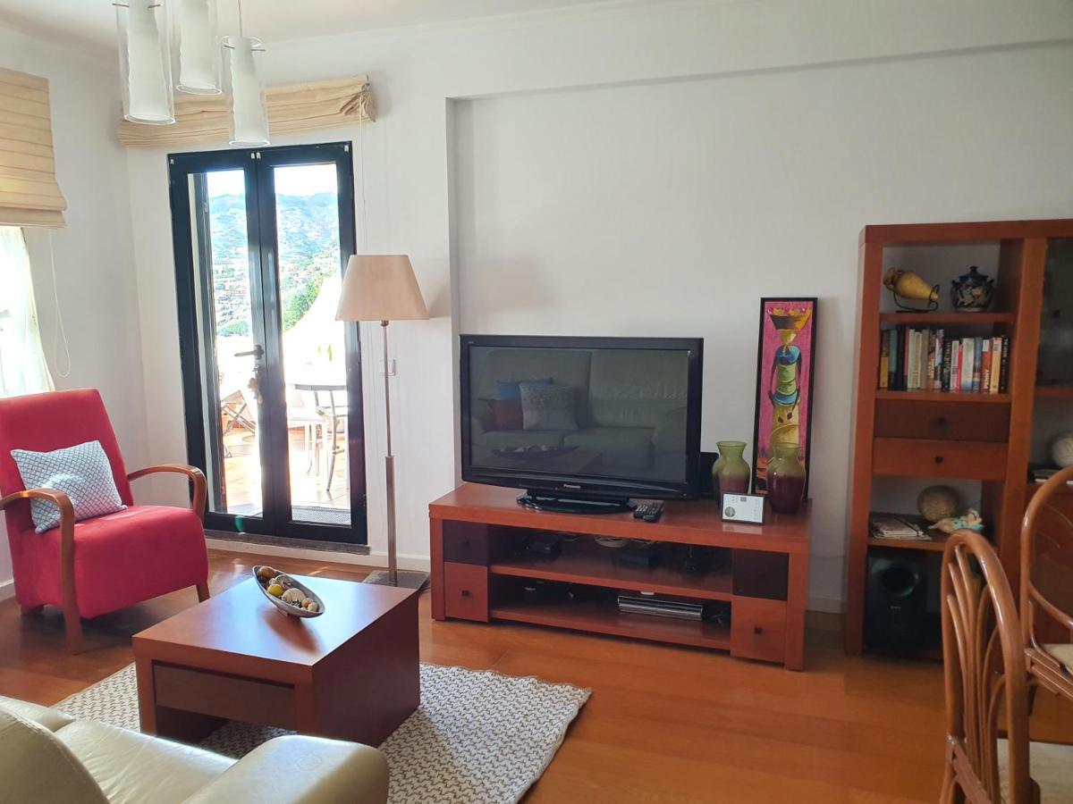 פונשל Luzia'S Apartment - 2 Bedroom Apartment Sleeps 4 מראה חיצוני תמונה